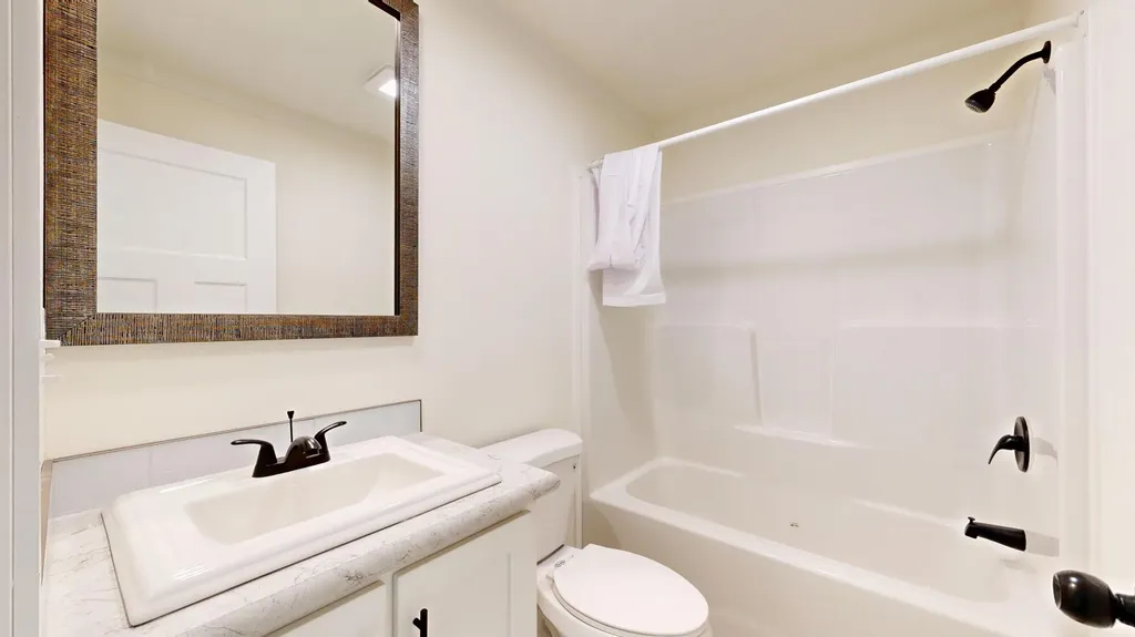 39 Imperial Drive Eliot ME 03903
