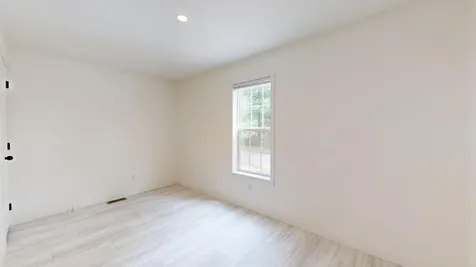 39 Imperial Drive Eliot ME 03903