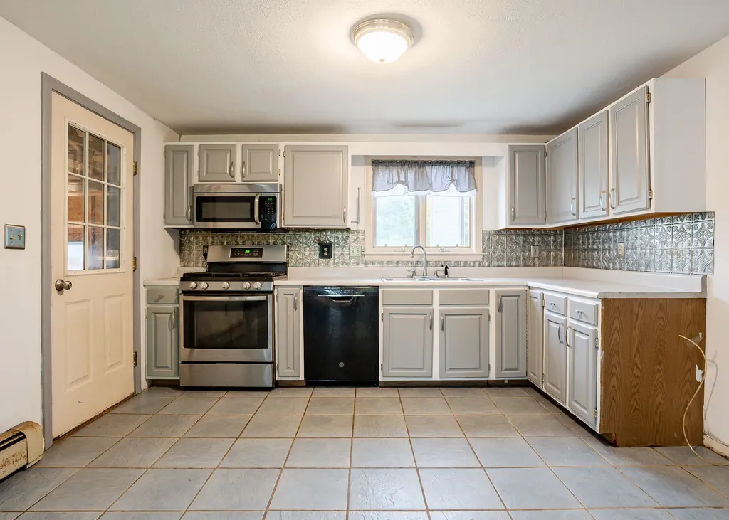 9 Pine Acres Drive Cornish ME 04020