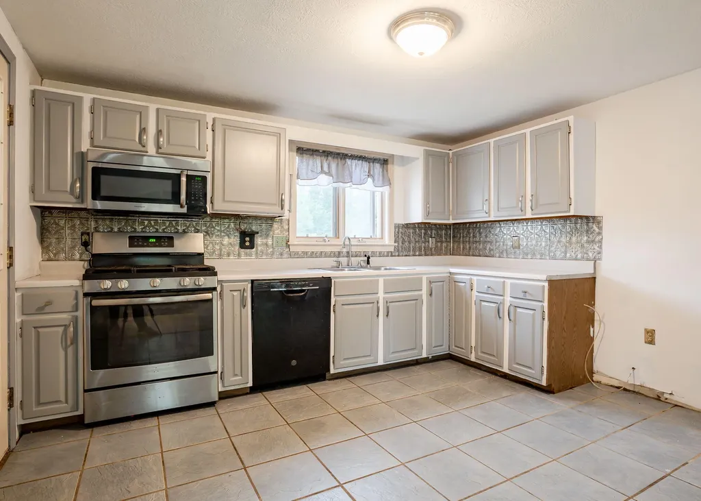 9 Pine Acres Drive Cornish ME 04020