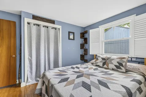 8 Kenneth Road South Portland ME 04106