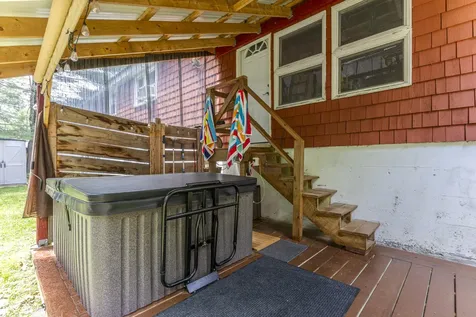 8 Kenneth Road South Portland ME 04106