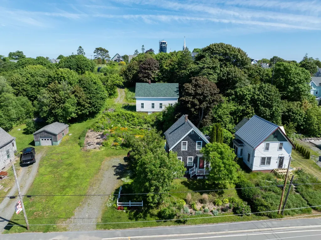 59 Washington Street Lubec ME 04652