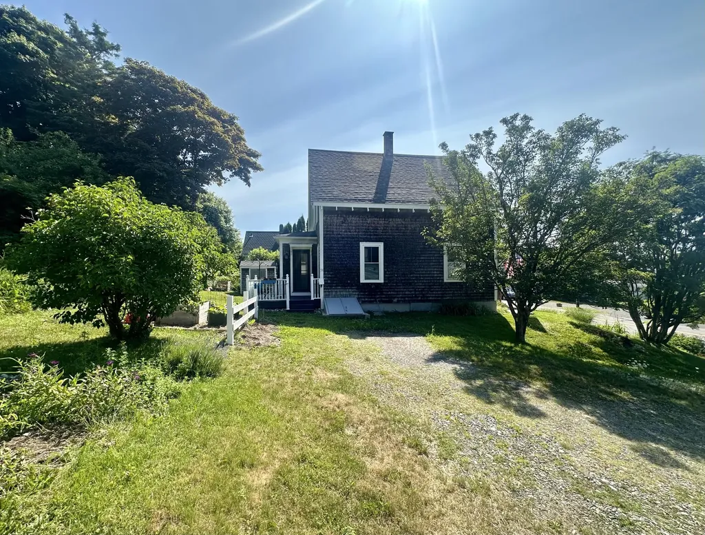 59 Washington Street Lubec ME 04652