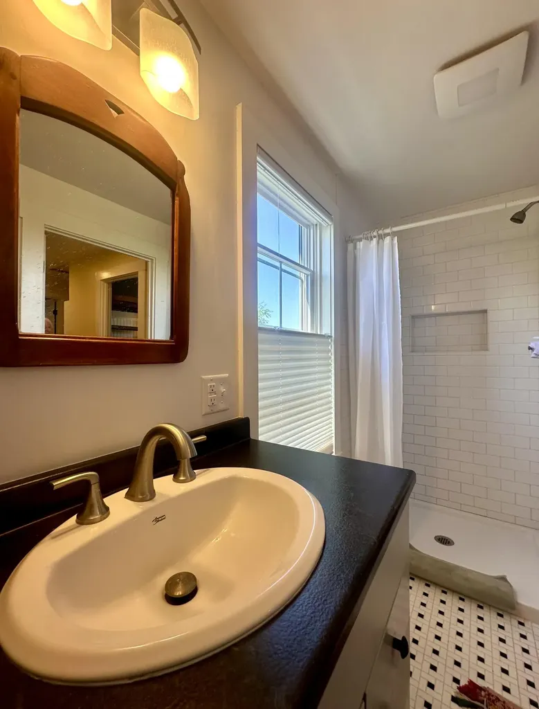59 Washington Street Lubec ME 04652