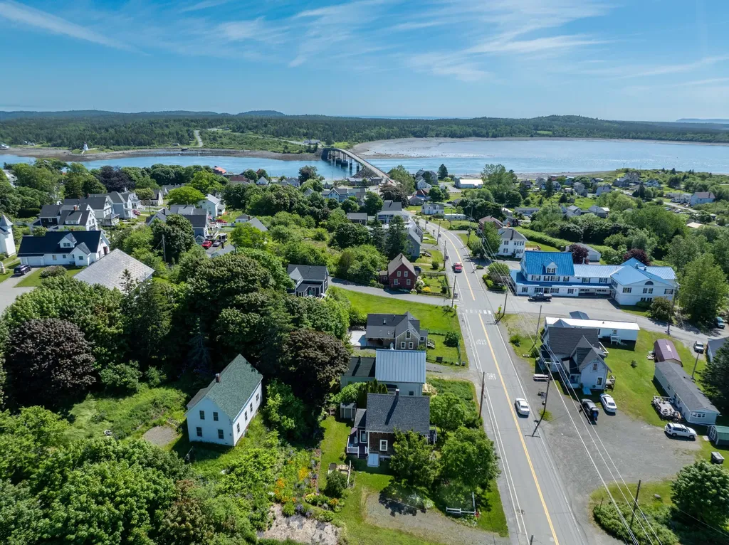 59 Washington Street Lubec ME 04652