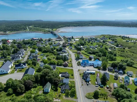 59 Washington Street Lubec ME 04652
