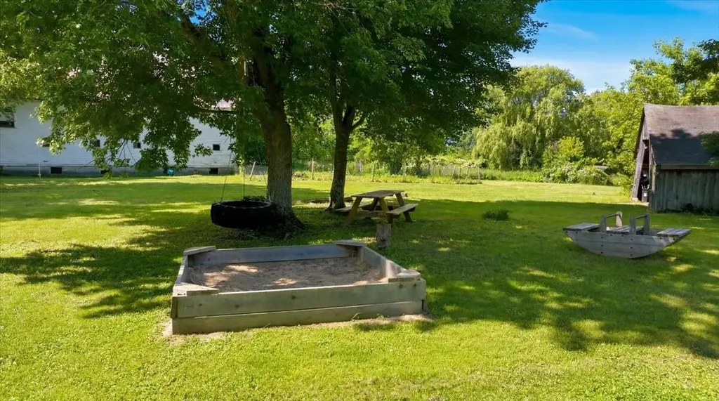 175 S Monmouth Road Monmouth ME 04259