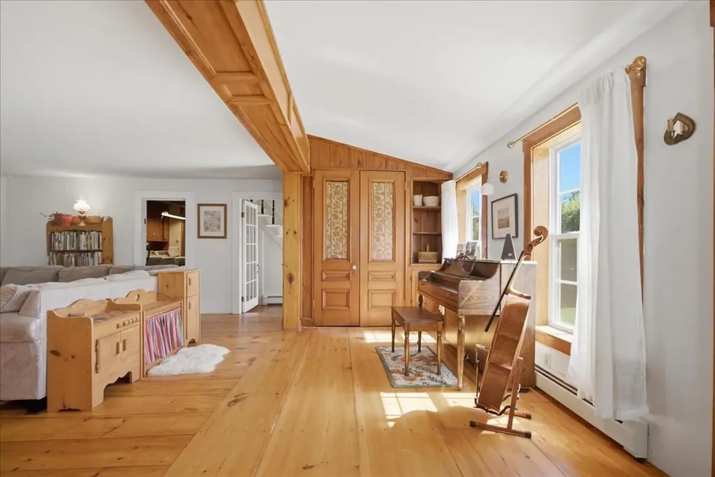 175 S Monmouth Road Monmouth ME 04259