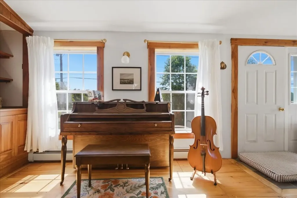 175 S Monmouth Road Monmouth ME 04259