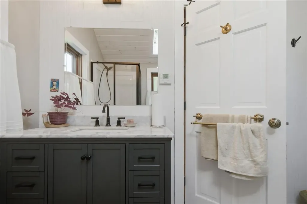 175 S Monmouth Road Monmouth ME 04259