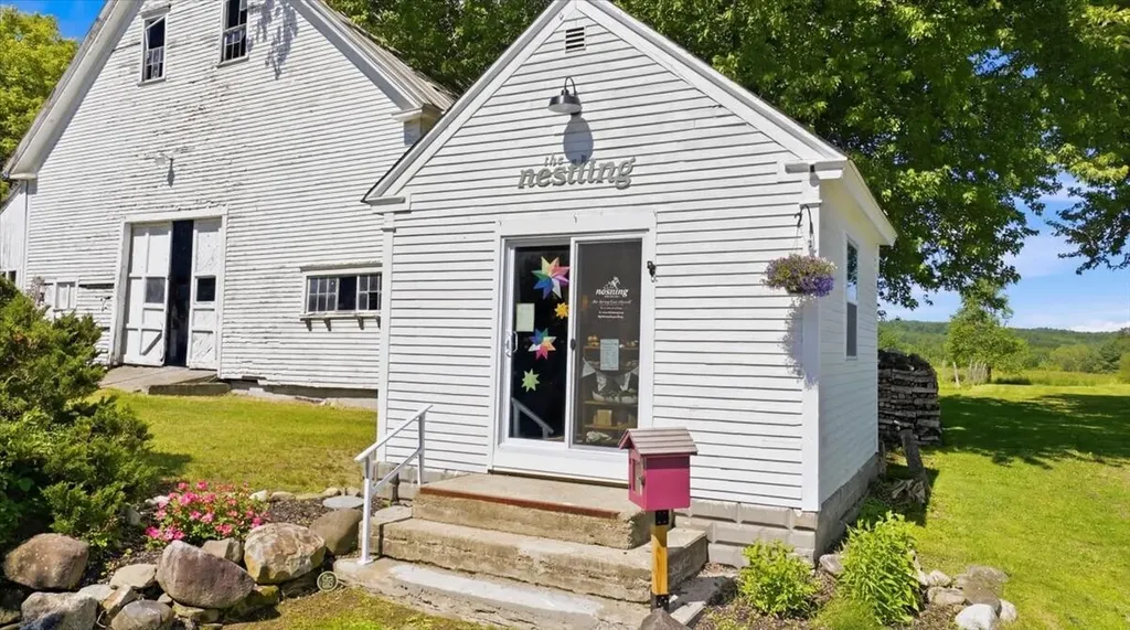 175 S Monmouth Road Monmouth ME 04259