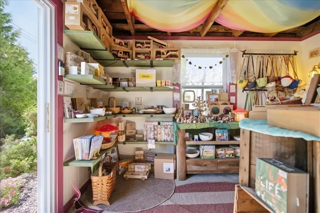 175 S Monmouth Road Monmouth ME 04259