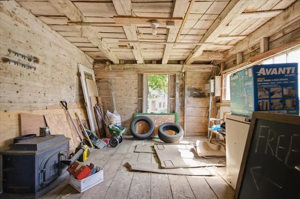 175 S Monmouth Road Monmouth ME 04259