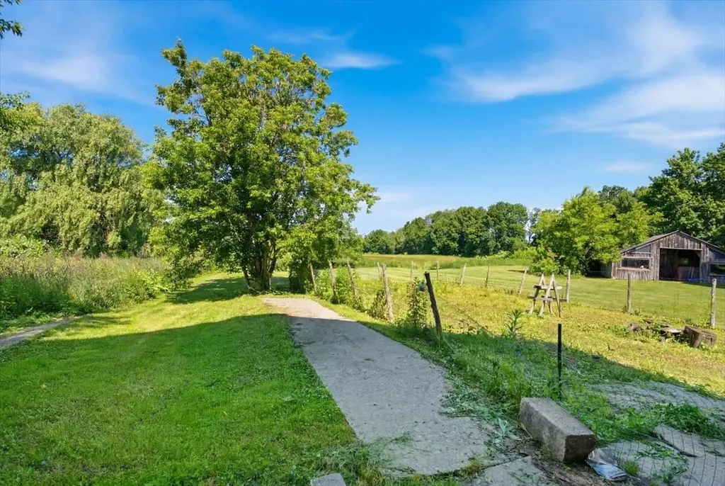 175 S Monmouth Road Monmouth ME 04259