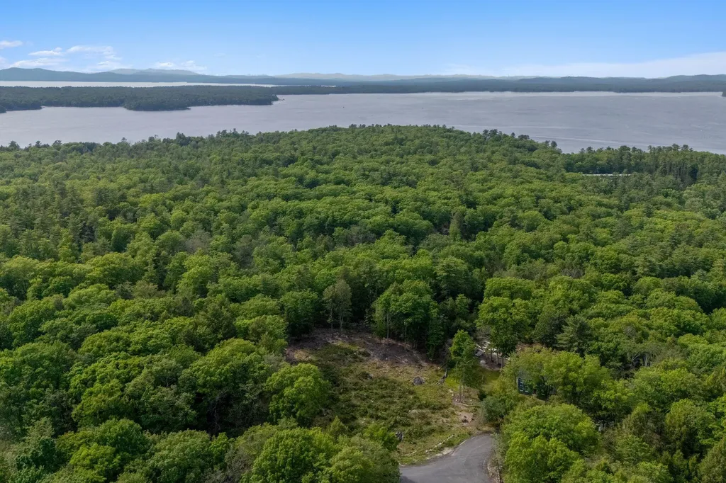 40 Basin Harbor Drive Standish ME 04084