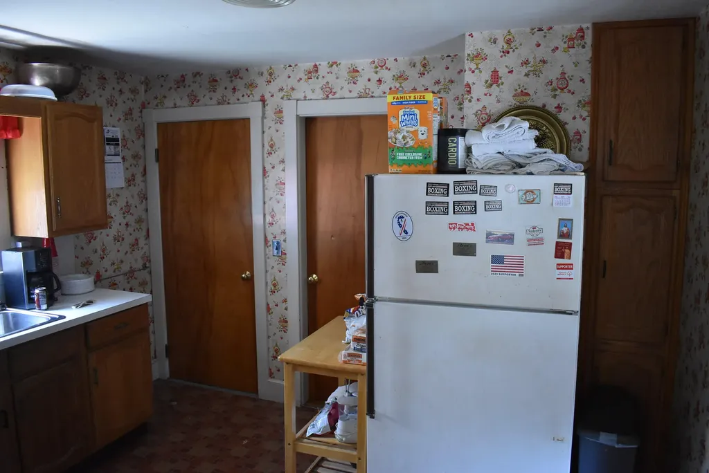 18 Ardsley Avenue South Portland ME 04106