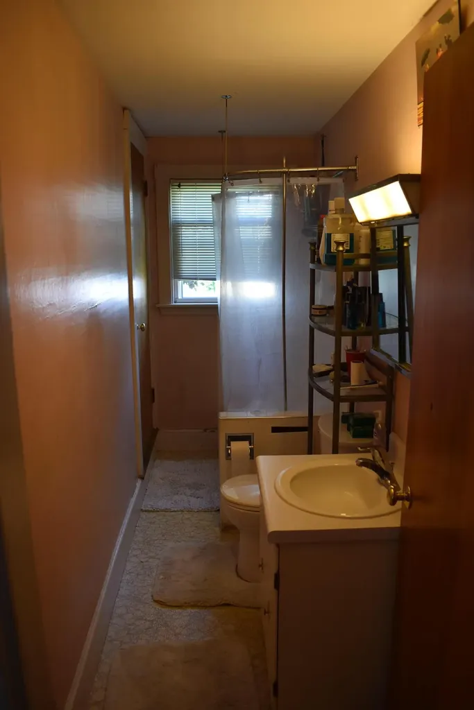 18 Ardsley Avenue South Portland ME 04106