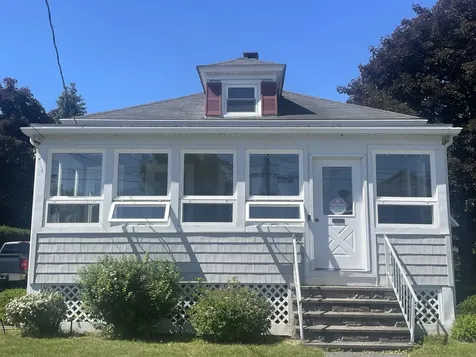 18 Ardsley Avenue South Portland ME 04106
