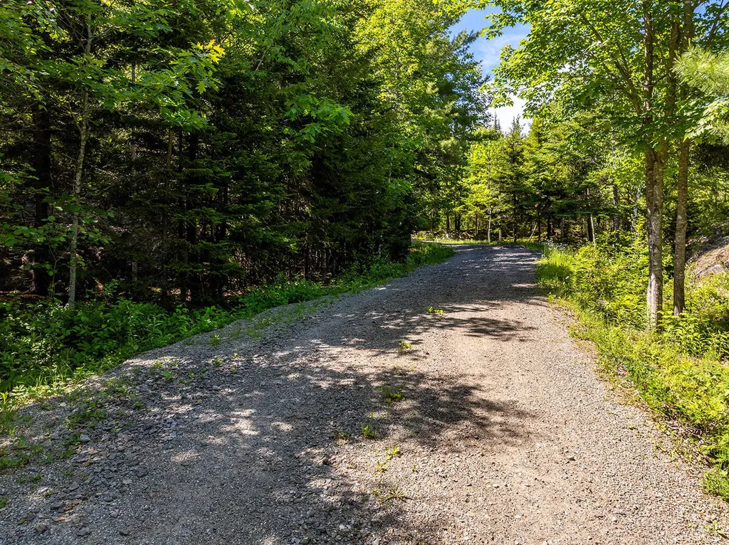 12-16 Atlantic Highway Lincolnville ME 04849