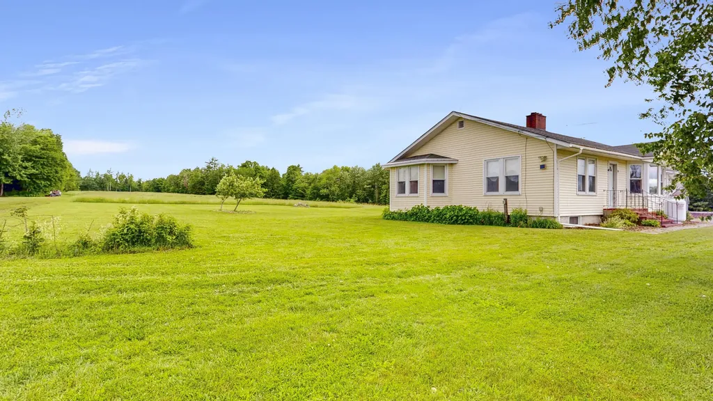117 Mason Corner Road Saint Albans ME 04971