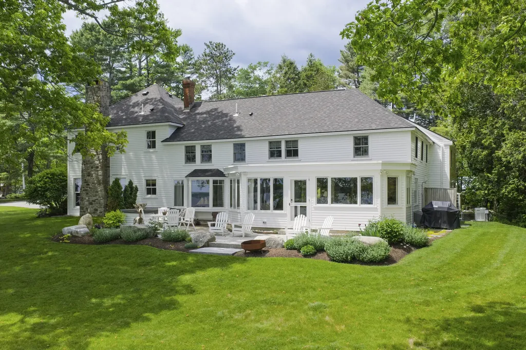 909 Princes Point Road Yarmouth ME 04096