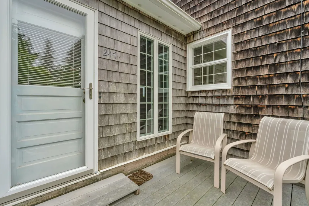 247 Island Road South Thomaston ME 04858