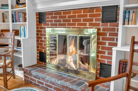 247 Island Road South Thomaston ME 04858