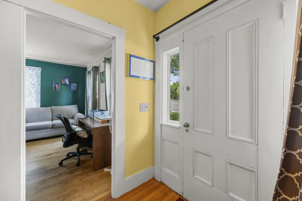 192 Brunswick Avenue Gardiner ME 04345