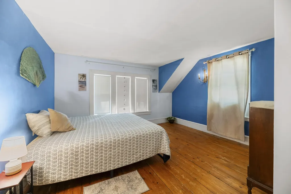 192 Brunswick Avenue Gardiner ME 04345