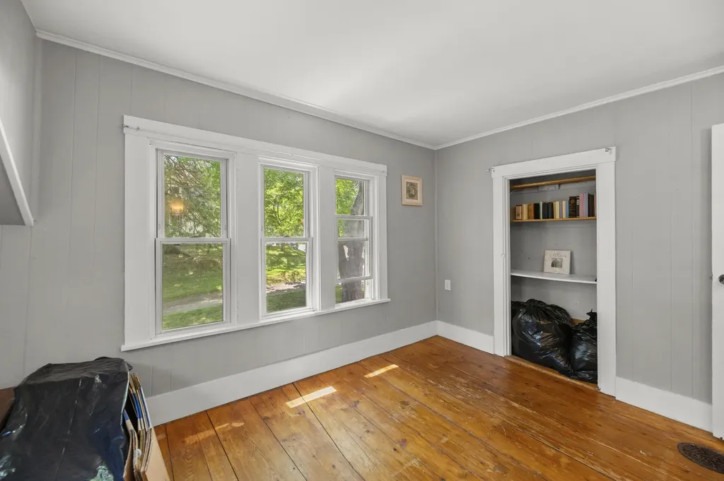 192 Brunswick Avenue Gardiner ME 04345