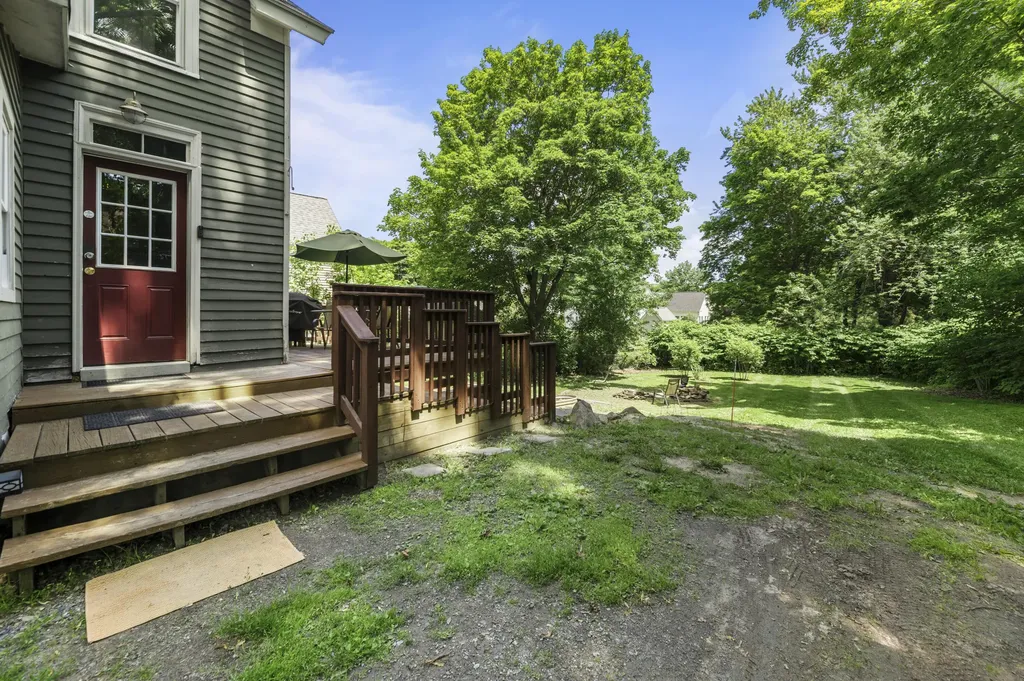 192 Brunswick Avenue Gardiner ME 04345