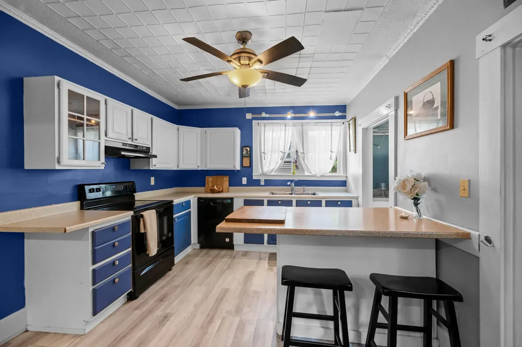 192 Brunswick Avenue Gardiner ME 04345