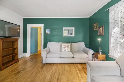 192 Brunswick Avenue Gardiner ME 04345