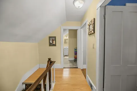 192 Brunswick Avenue Gardiner ME 04345