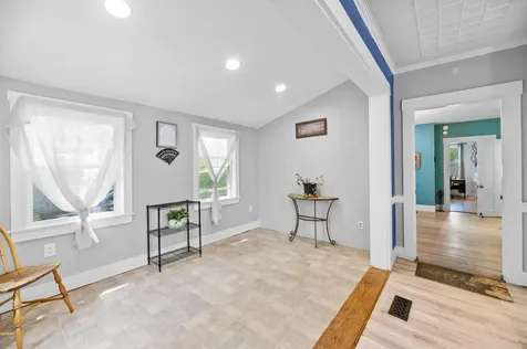 192 Brunswick Avenue Gardiner ME 04345