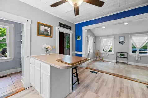 192 Brunswick Avenue Gardiner ME 04345
