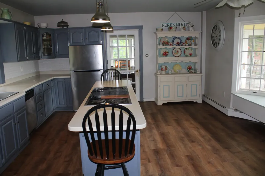 1341 Appleton Road Union ME 04862