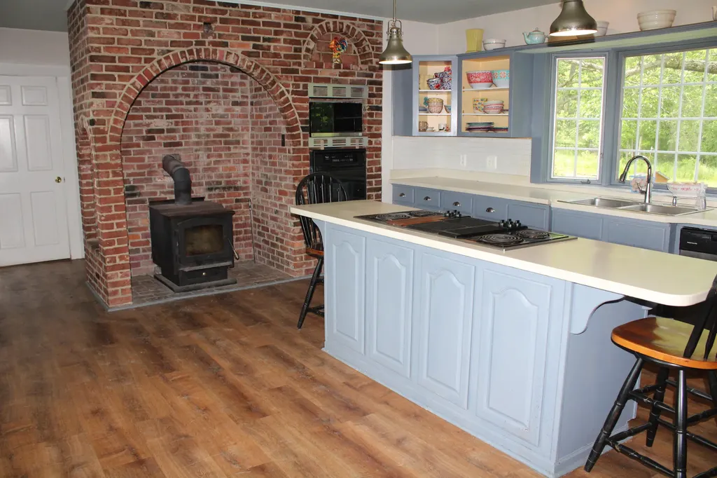 1341 Appleton Road Union ME 04862