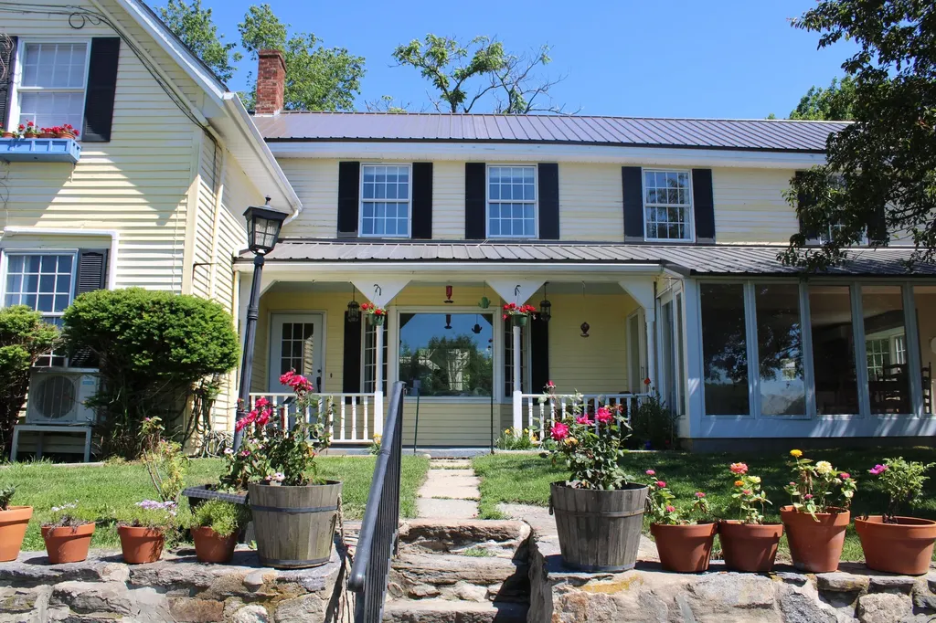 1341 Appleton Road Union ME 04862