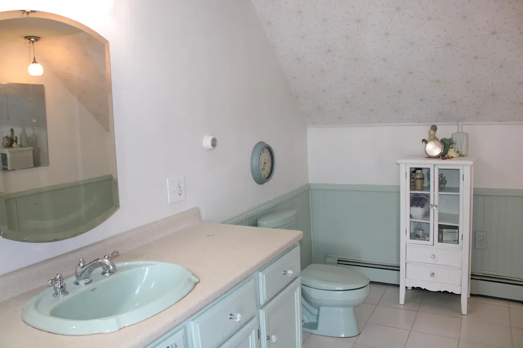 1341 Appleton Road Union ME 04862