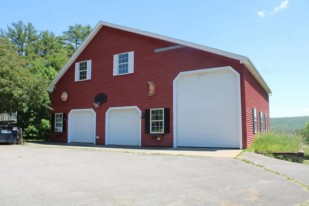 1341 Appleton Road Union ME 04862