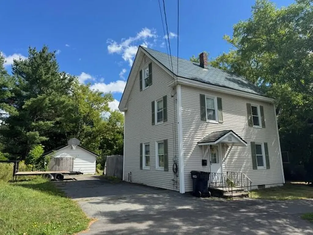 89 Larkin Street Bangor ME 04401