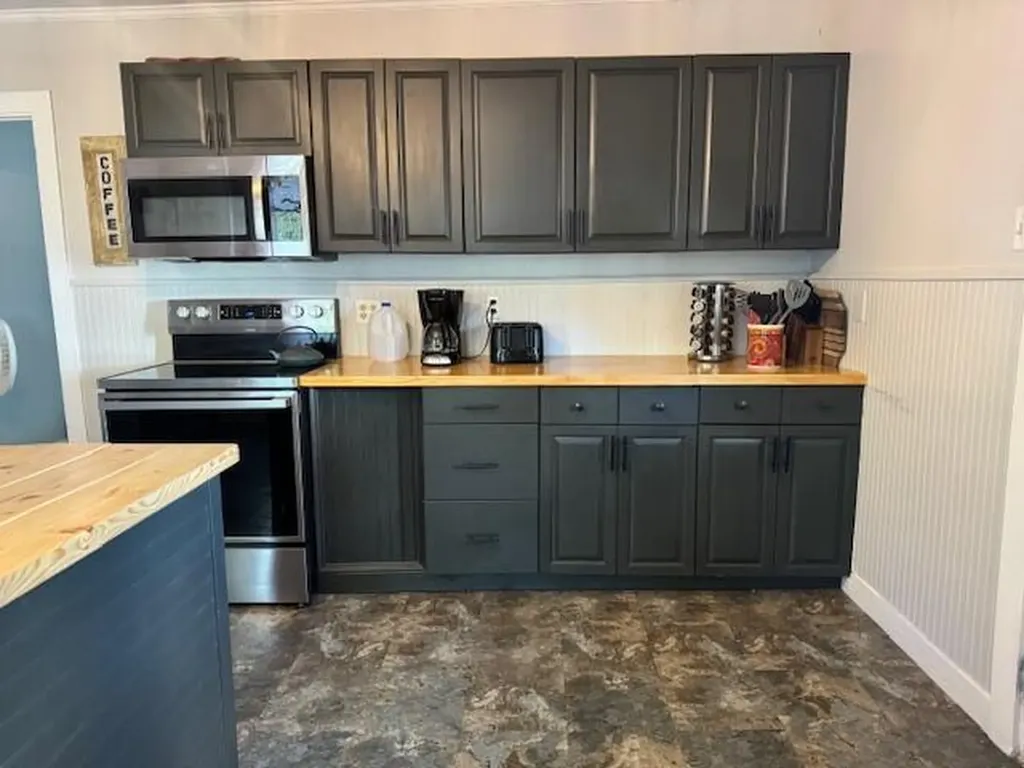 89 Larkin Street Bangor ME 04401