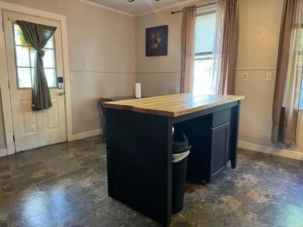 89 Larkin Street Bangor ME 04401