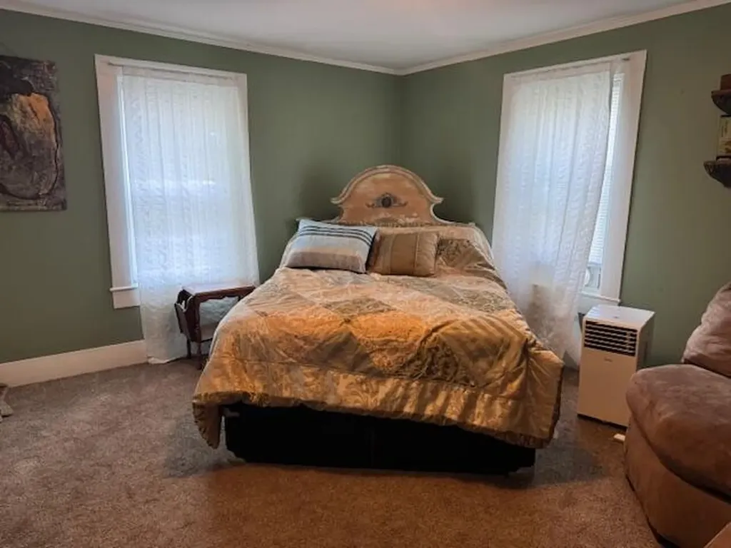89 Larkin Street Bangor ME 04401
