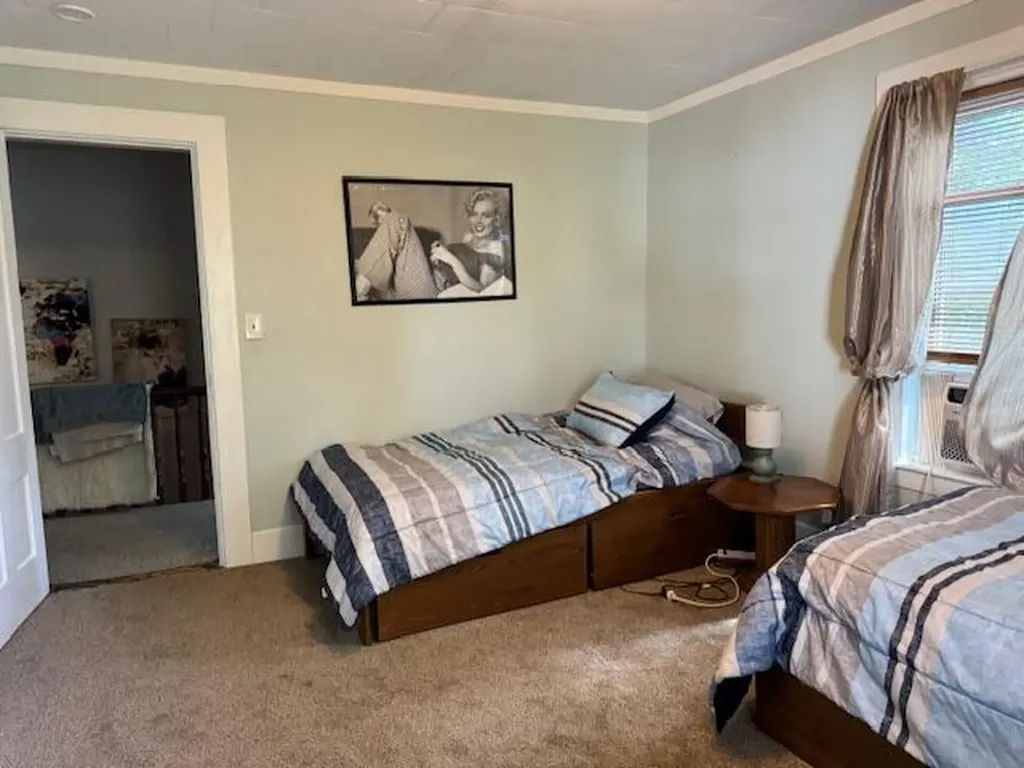 89 Larkin Street Bangor ME 04401