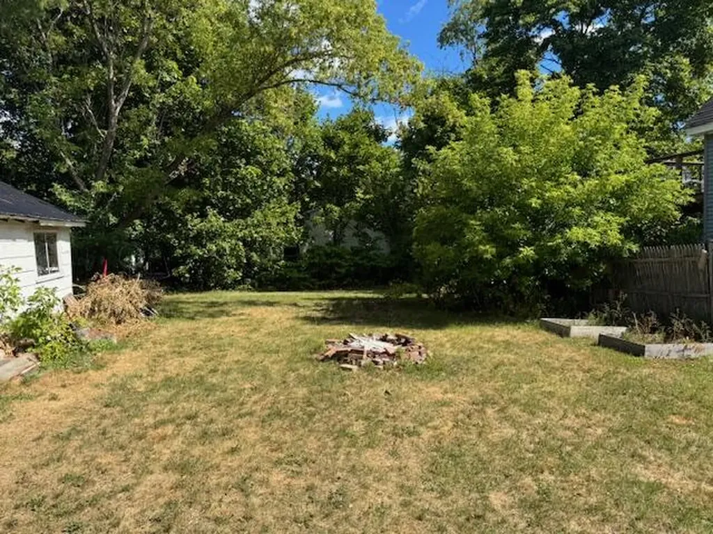 89 Larkin Street Bangor ME 04401