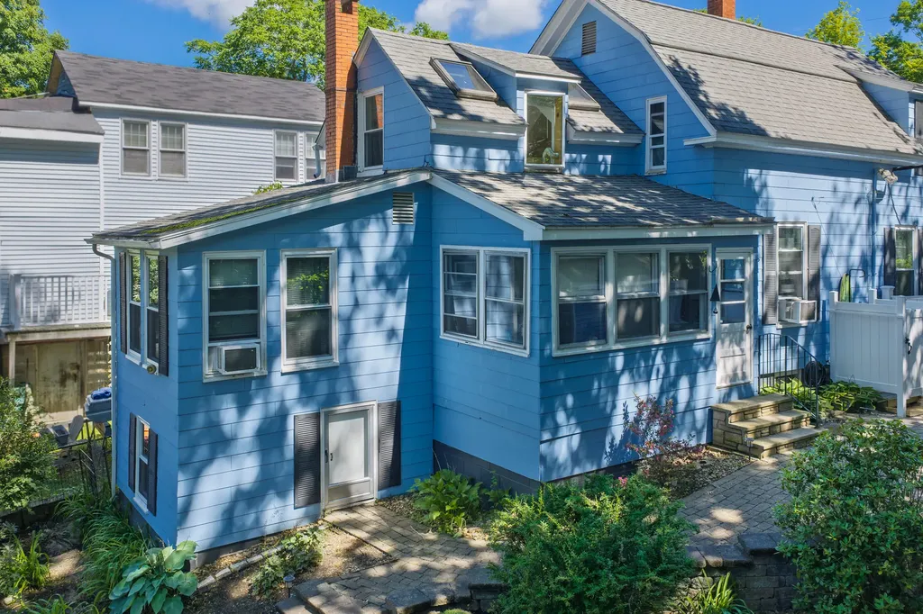 77 Ocean Avenue Old Orchard Beach ME 04064