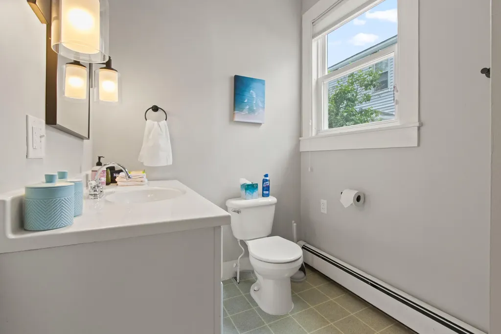 77 Ocean Avenue Old Orchard Beach ME 04064